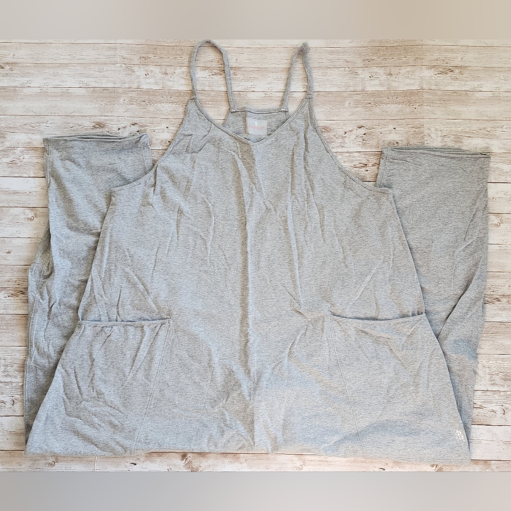 Hot shot onesie xl Free People NWOT light heathered gray